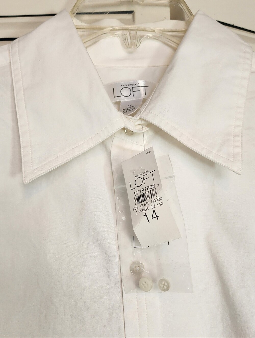 NWT Ann Taylor LOFT womens sz 14 long sleeve white shirt SHARP button back pleat - Picture 4 of 7